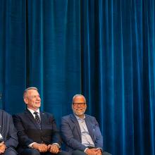 Bill Schrier speaks on stage after receiving the McEwen Award 